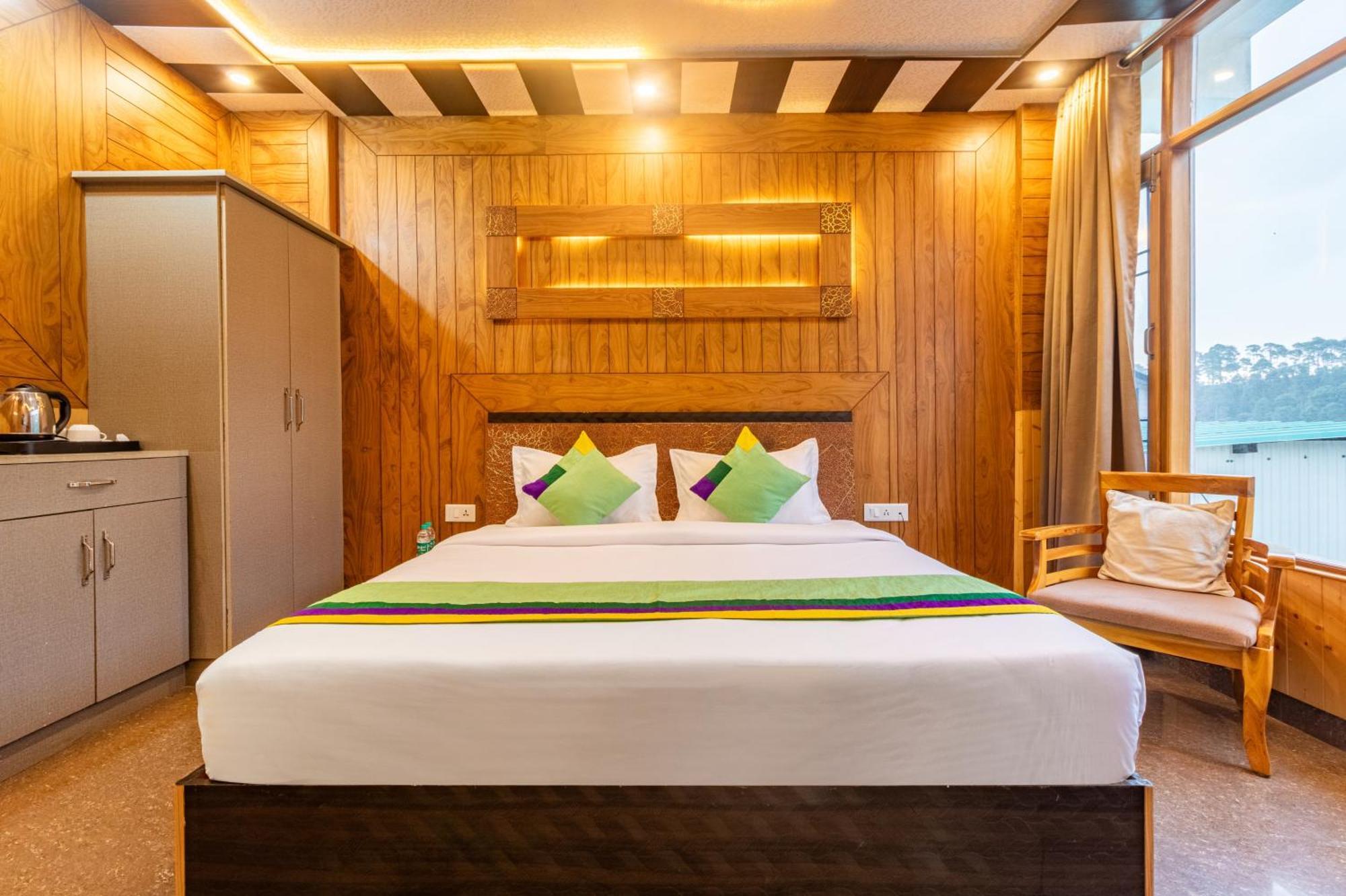 Treebo Srishti Vaikunth With Mountain View Hotel Shimla Exterior photo
