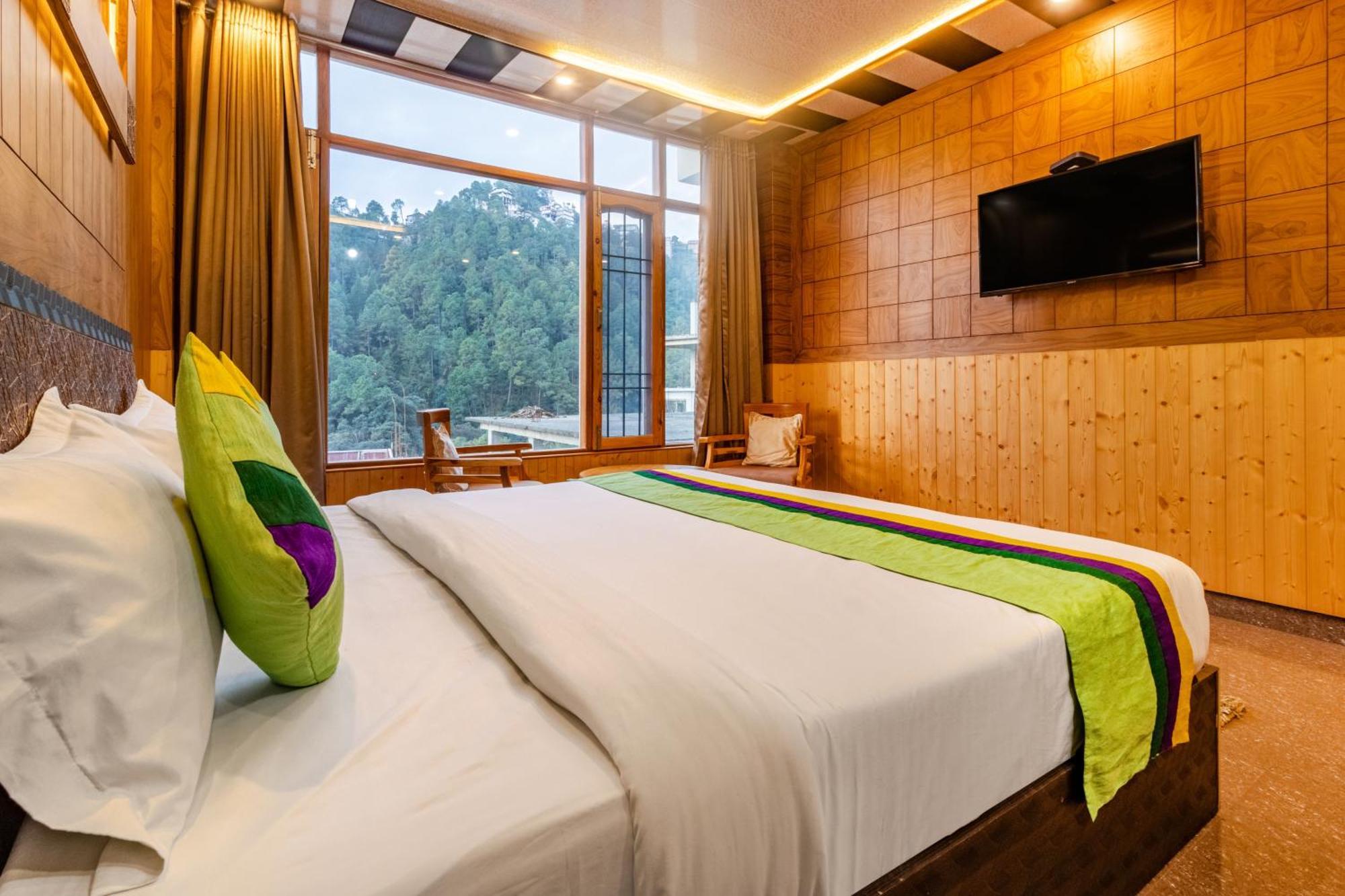 Treebo Srishti Vaikunth With Mountain View Hotel Shimla Exterior photo