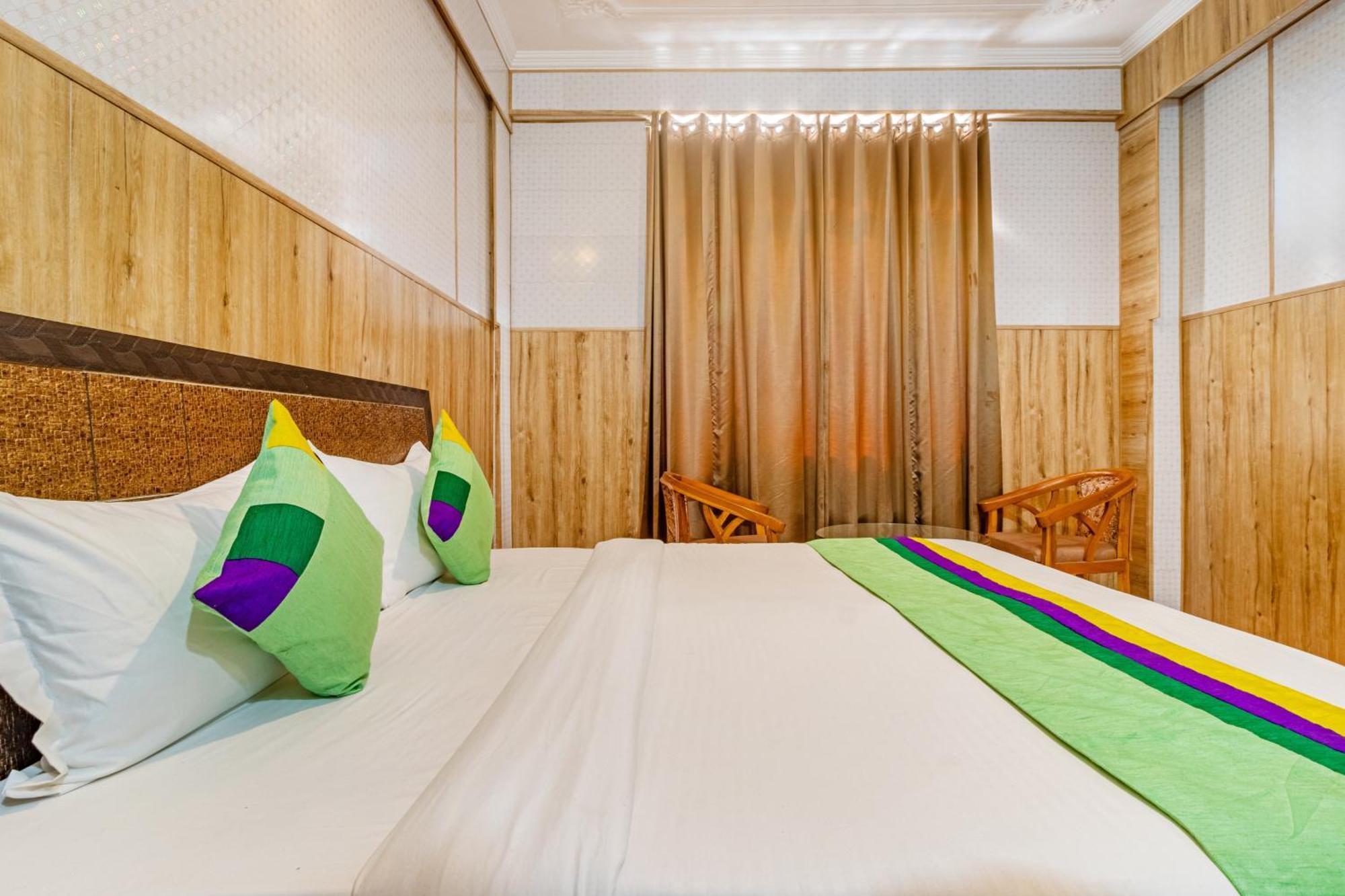Treebo Srishti Vaikunth With Mountain View Hotel Shimla Exterior photo